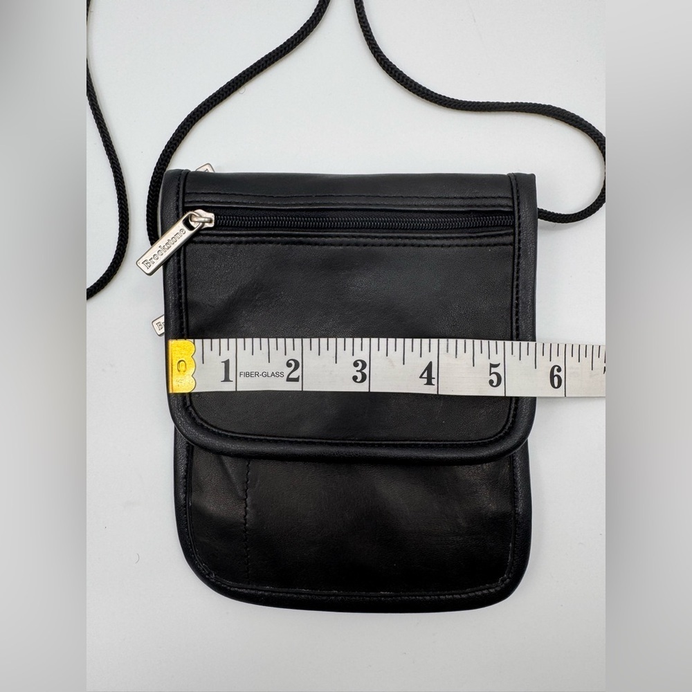 Brookstone black leather travel bag - Picture 7 of 7
